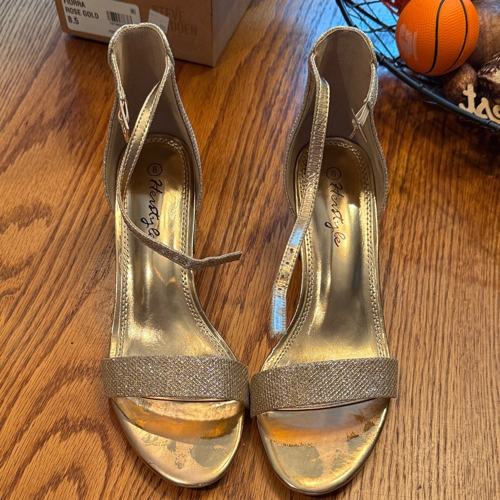 Herstyle Glittering Rose Gold Heels